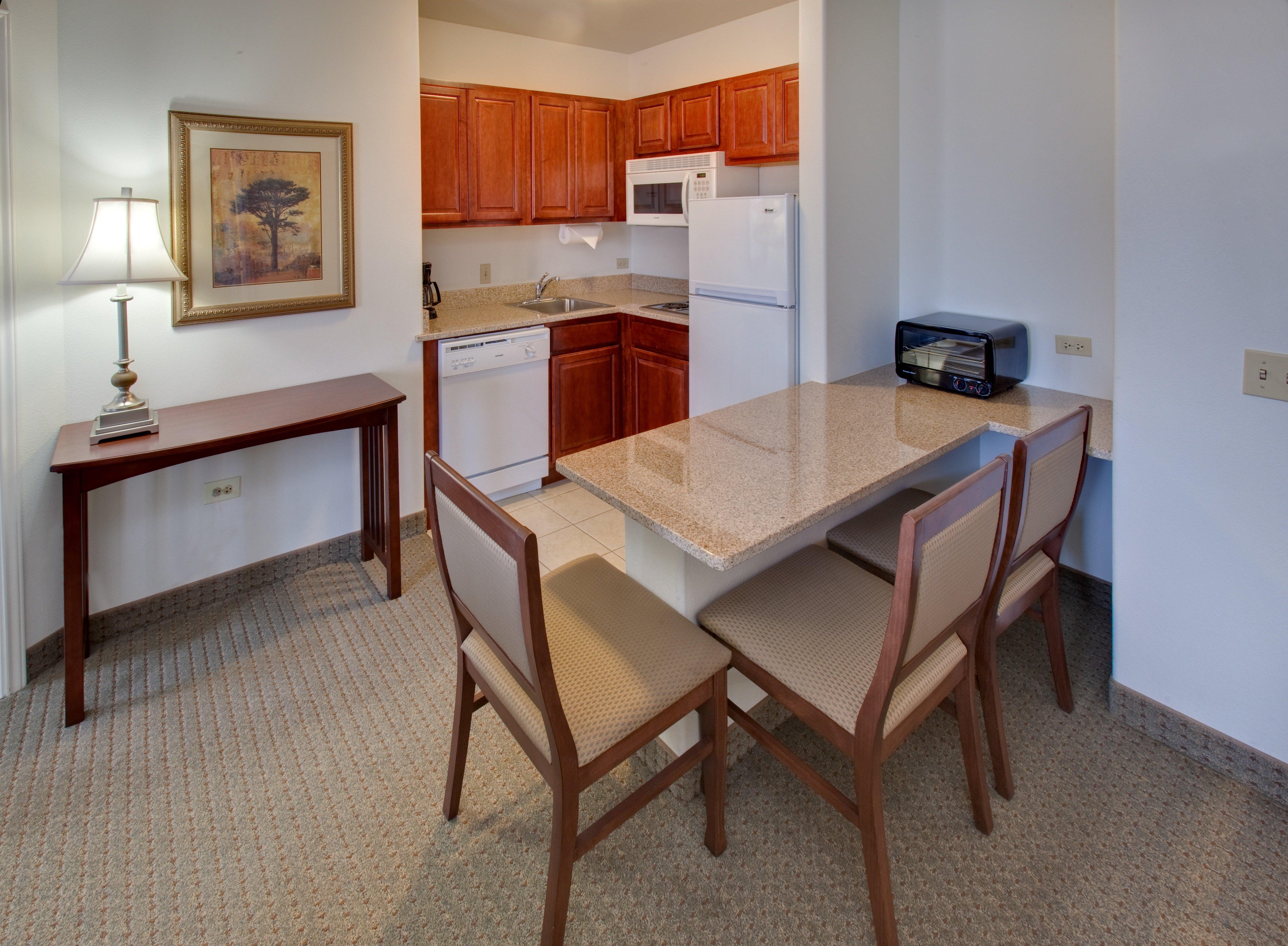 Staybridge Suites Rockford By Ihg Номер фото