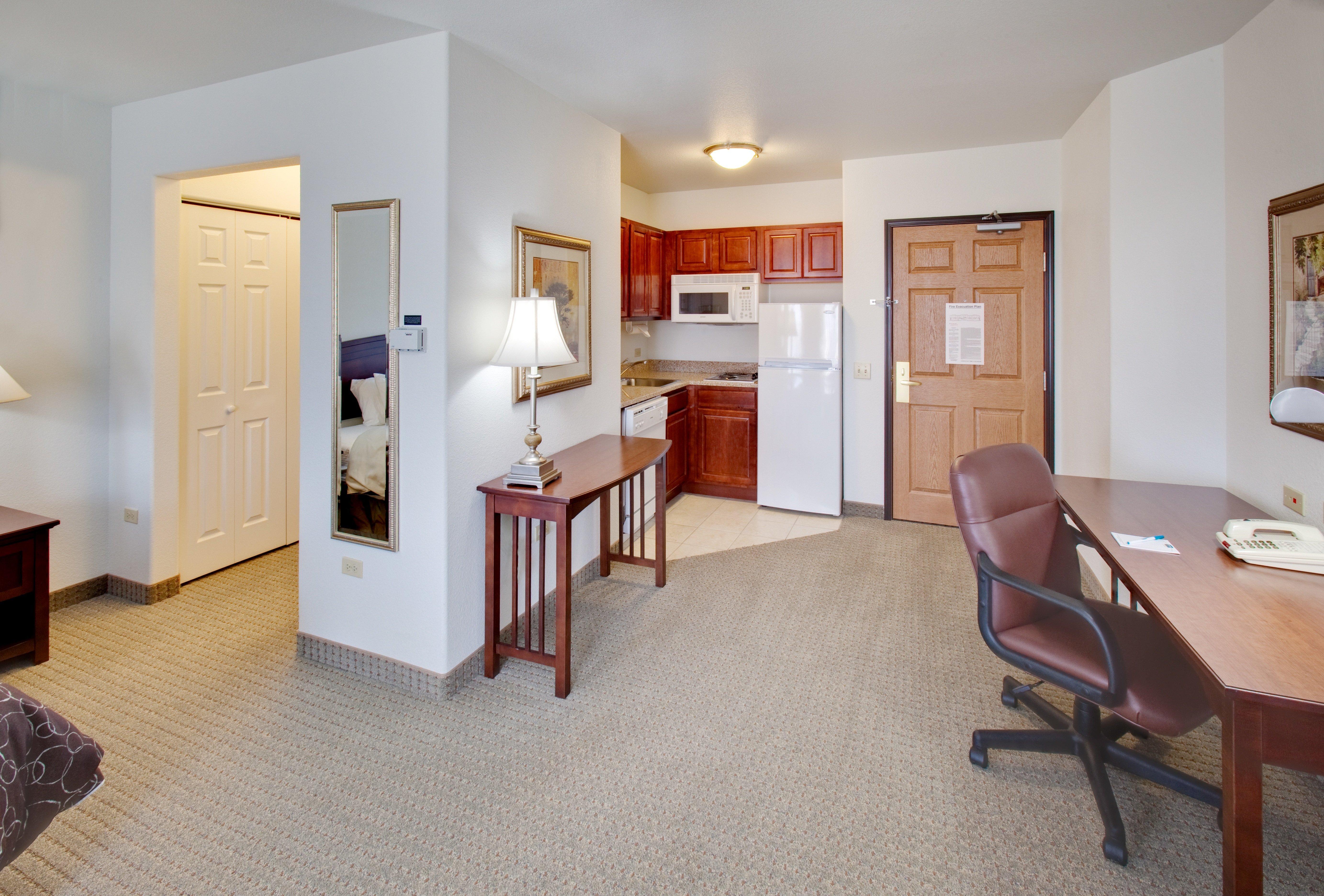 Staybridge Suites Rockford By Ihg Номер фото