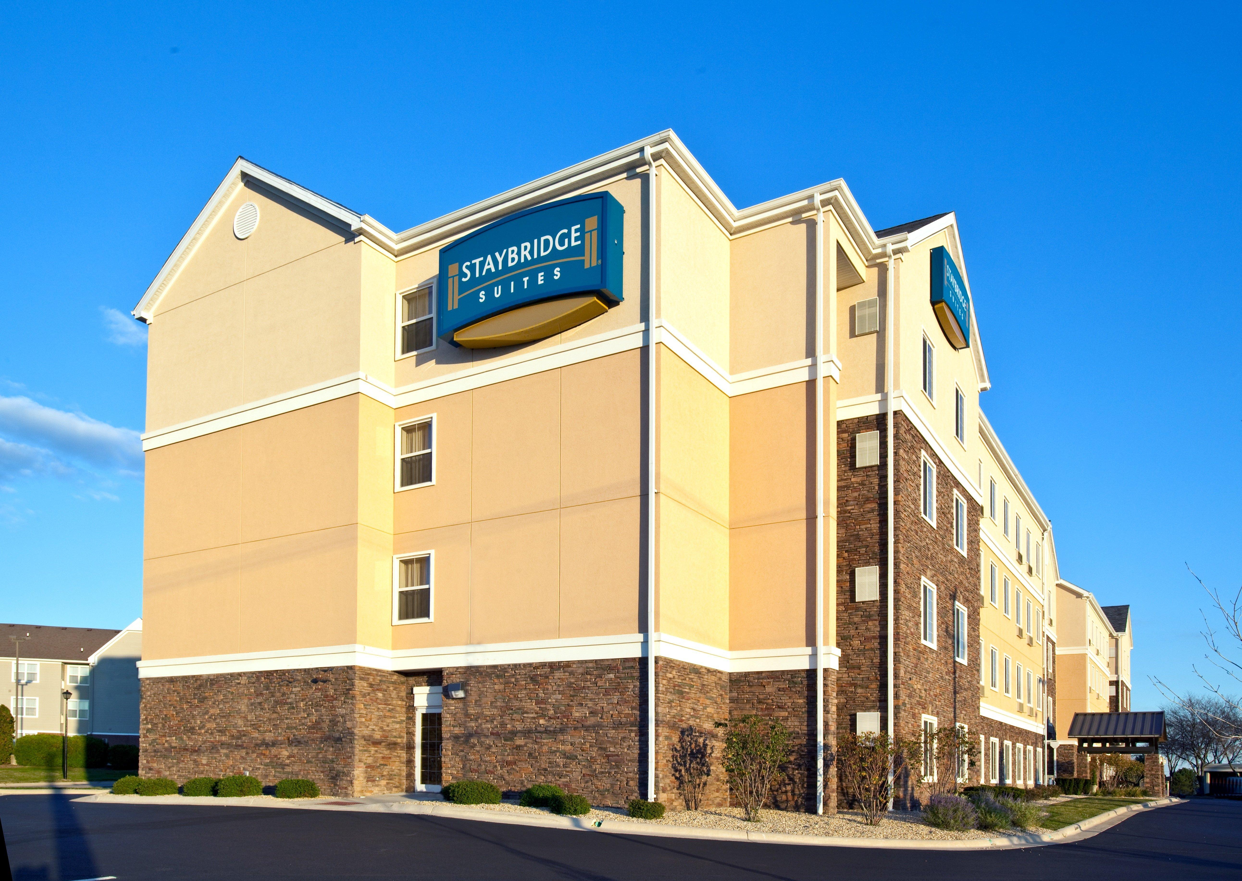 Staybridge Suites Rockford By Ihg Екстер'єр фото