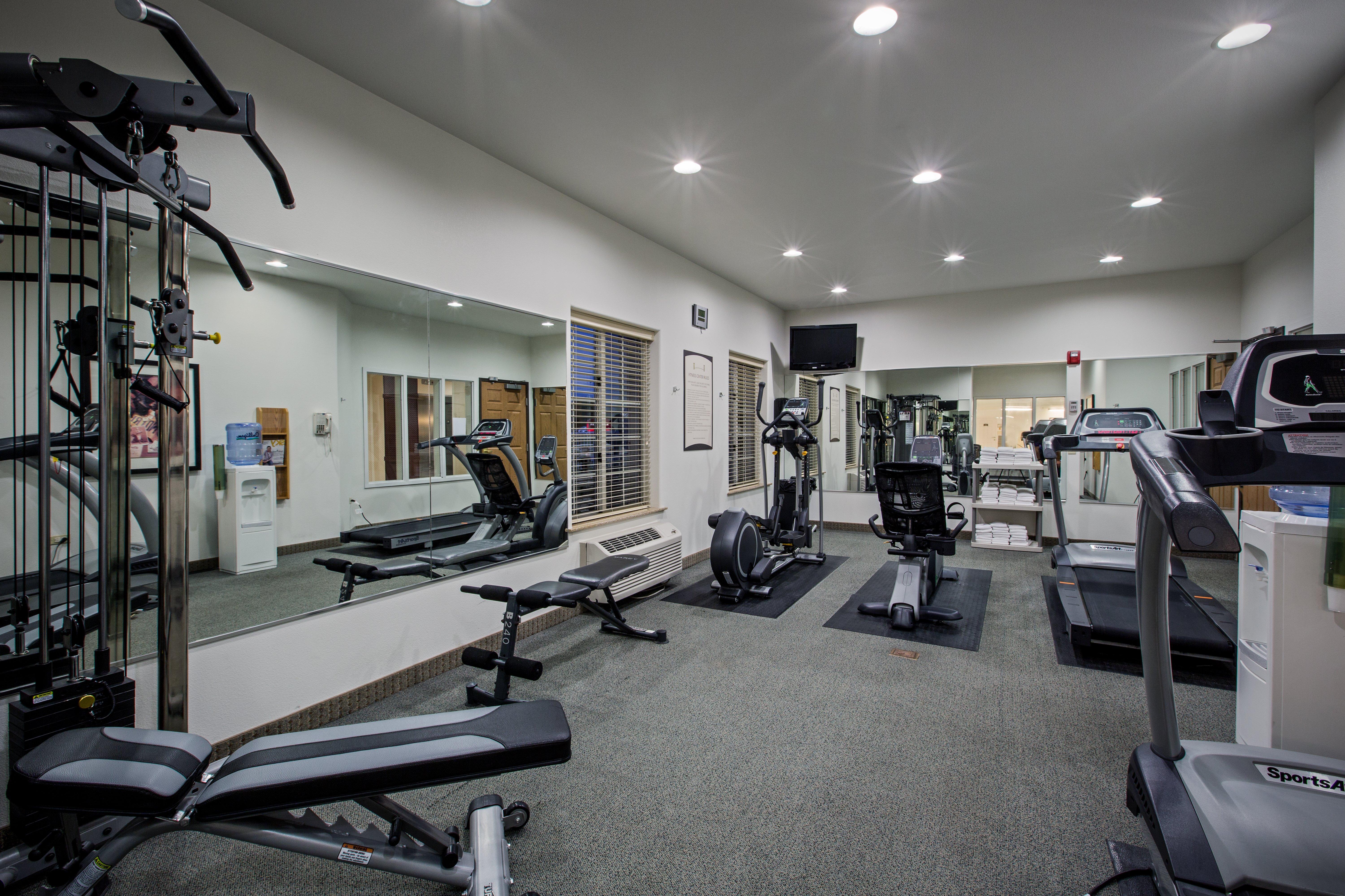 Staybridge Suites Rockford By Ihg Екстер'єр фото