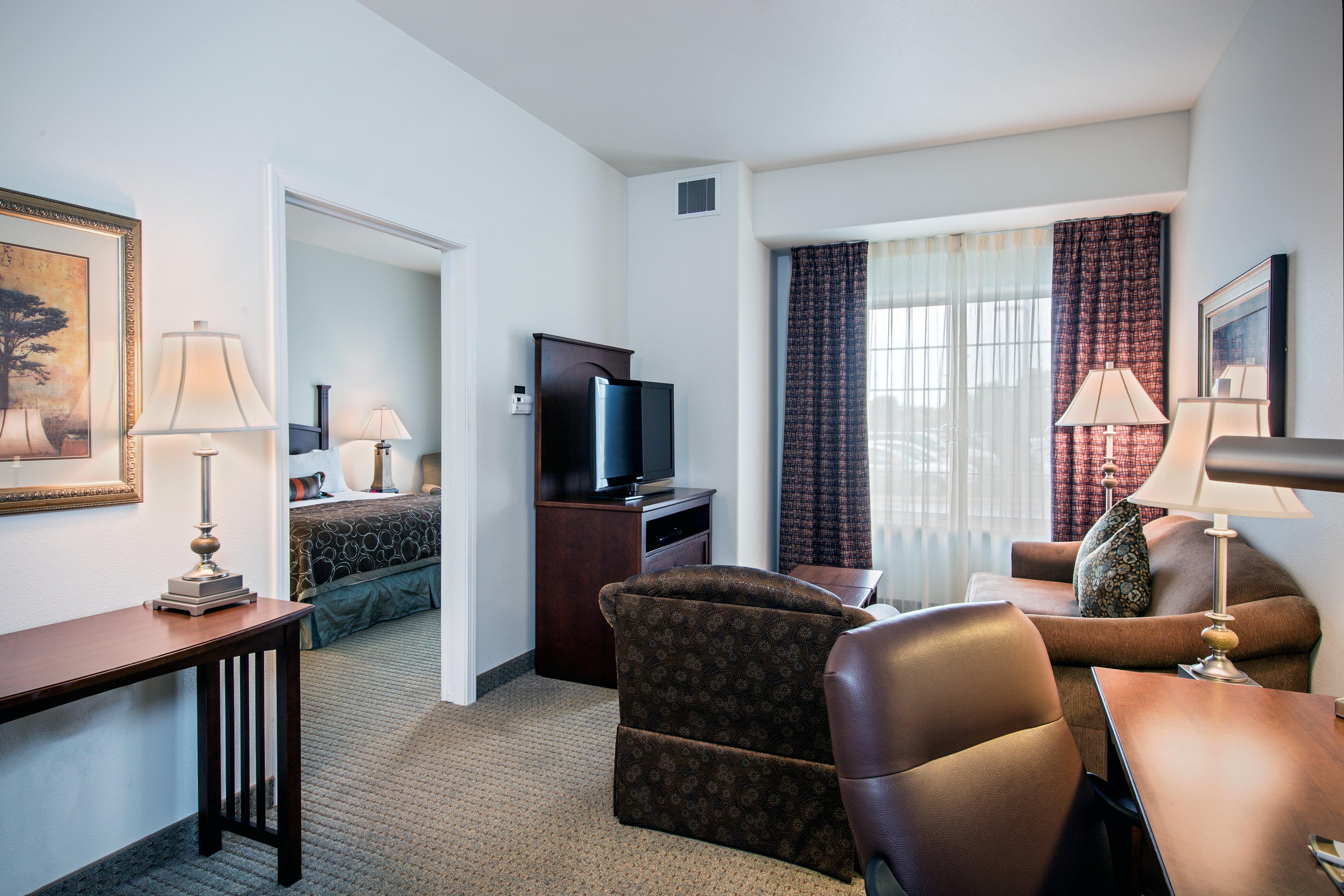 Staybridge Suites Rockford By Ihg Екстер'єр фото