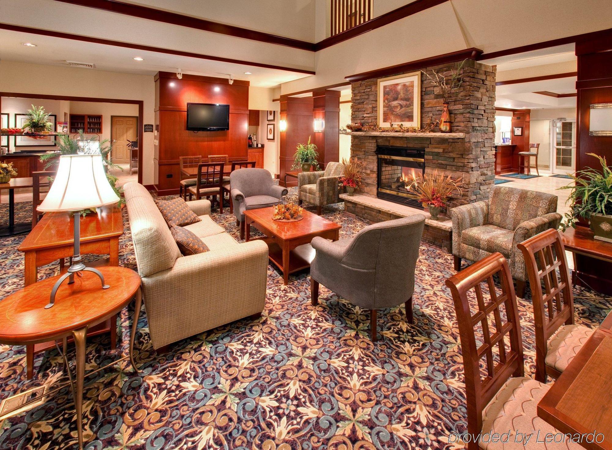 Staybridge Suites Rockford By Ihg Інтер'єр фото